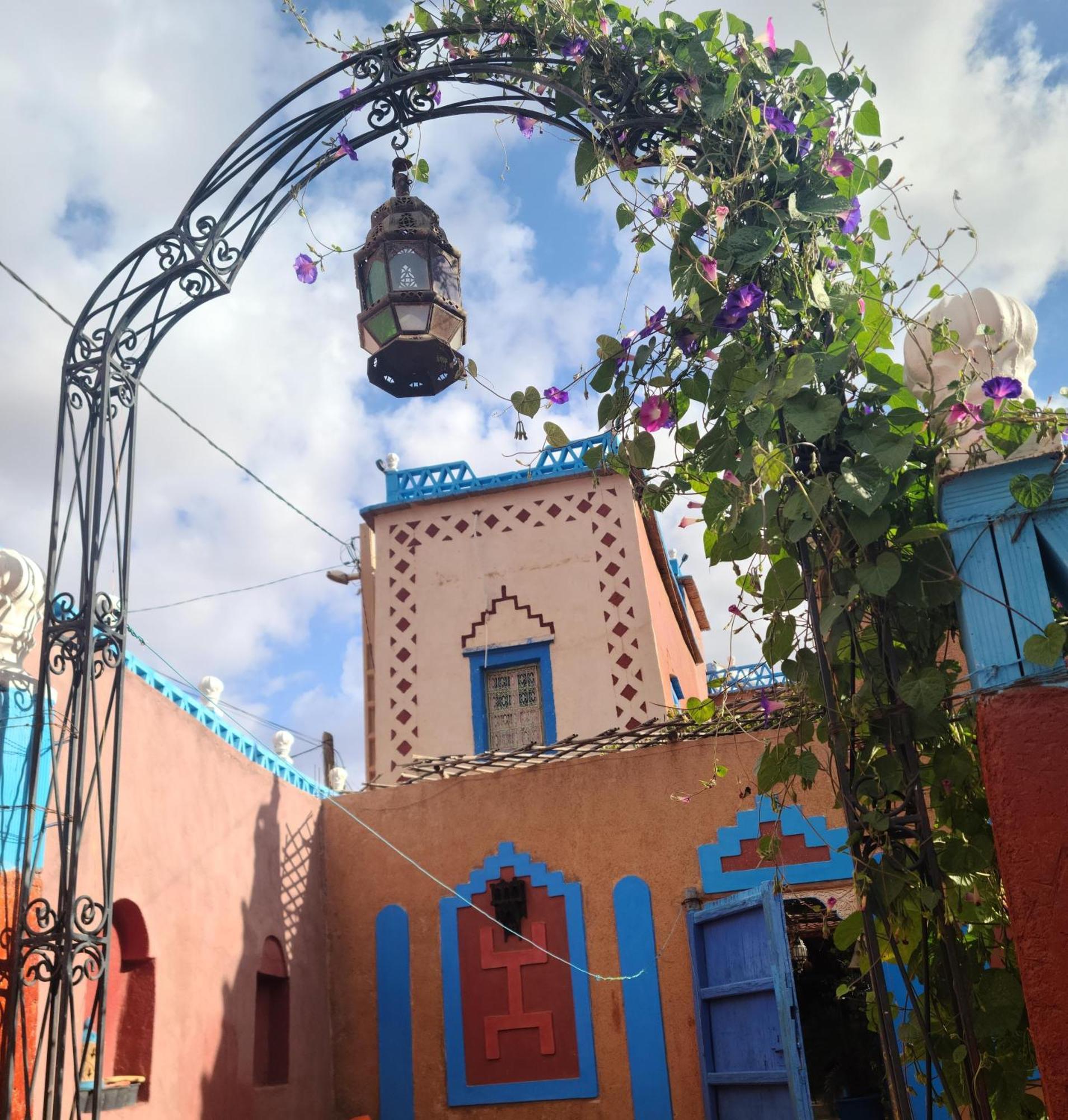 Riad Dades Birds Boumalne Exteriér fotografie