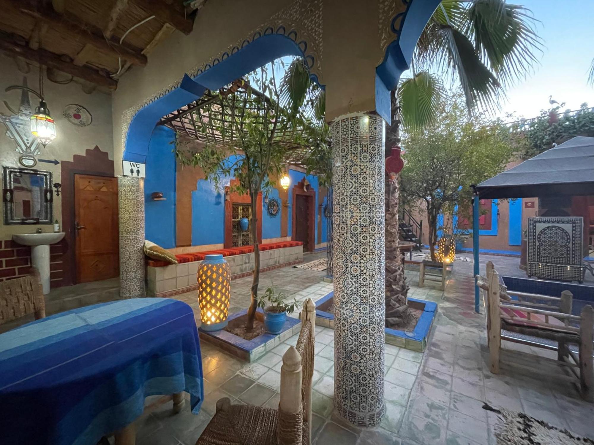 Riad Dades Birds Boumalne Exteriér fotografie