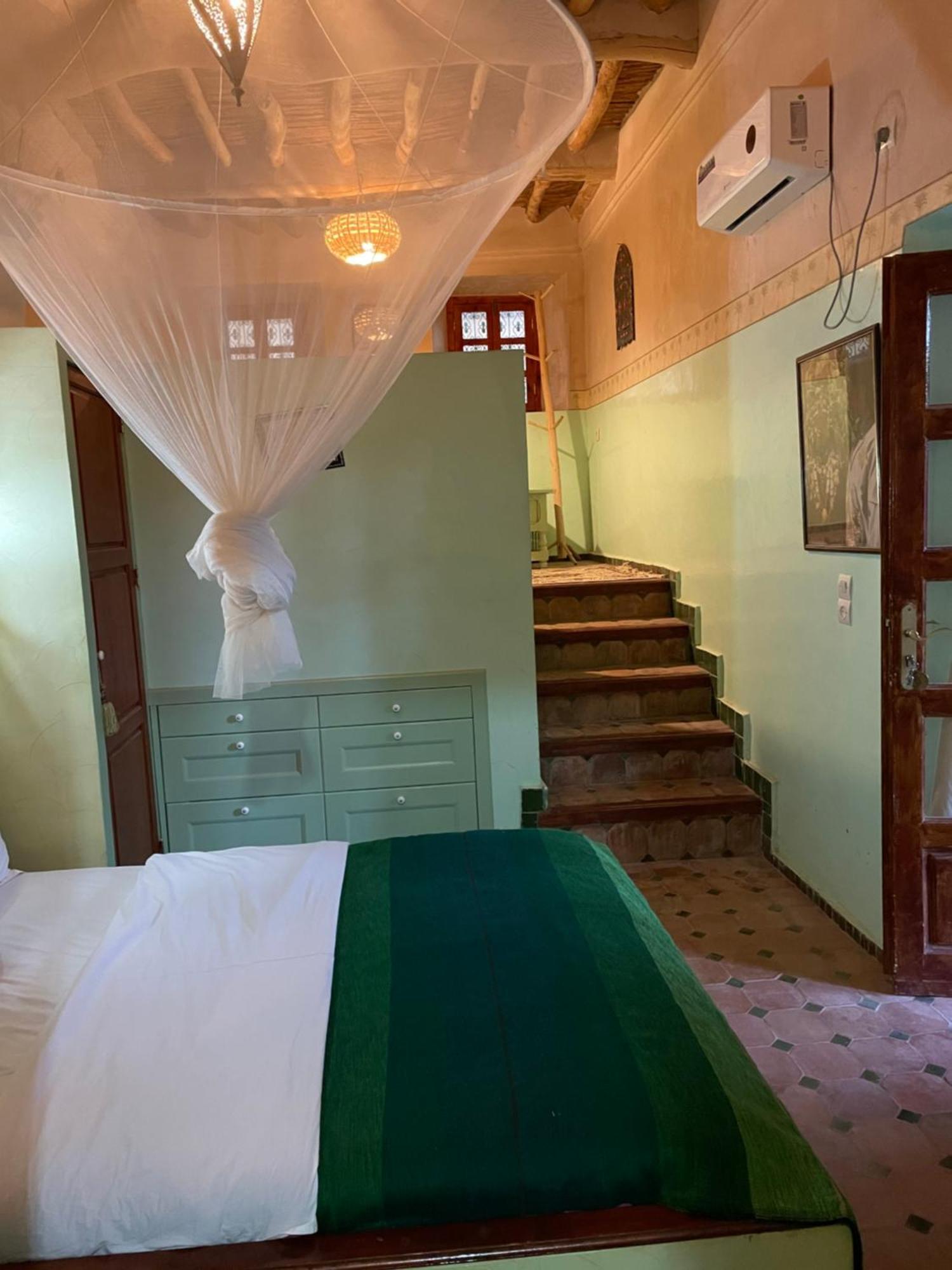 Riad Dades Birds Boumalne Exteriér fotografie