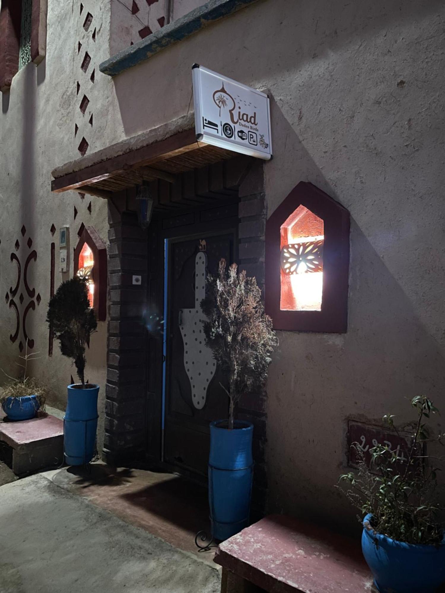 Riad Dades Birds Boumalne Exteriér fotografie